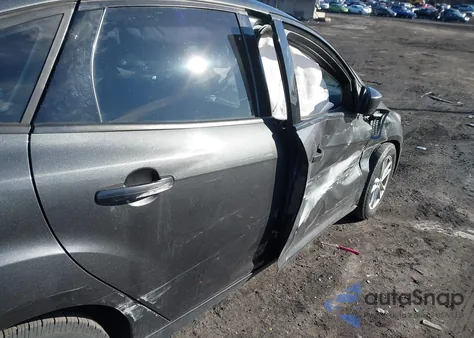 2018 Ford Focus Se из США, поврежденный, VIN 1FADP3F2XJL295508